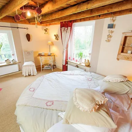 Les De Ribeaufontaine Couette-café 3*